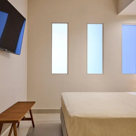 Acropolis Muses - Downtown Luxury *