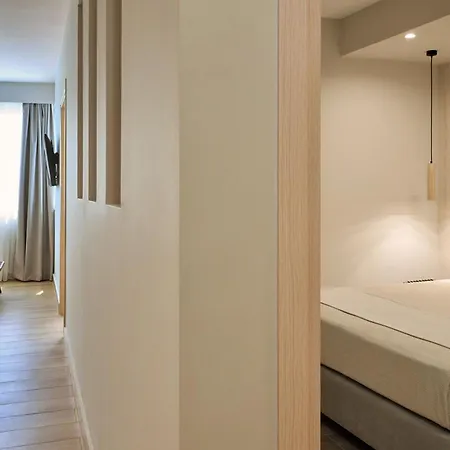 Acropolis Muses - Downtown Luxury Athens