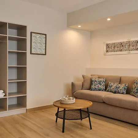 Apartment Acropolis Muses - Downtown Luxury